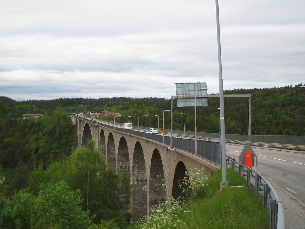 Sweden–Norway 국경 / Svinesund Bridge
